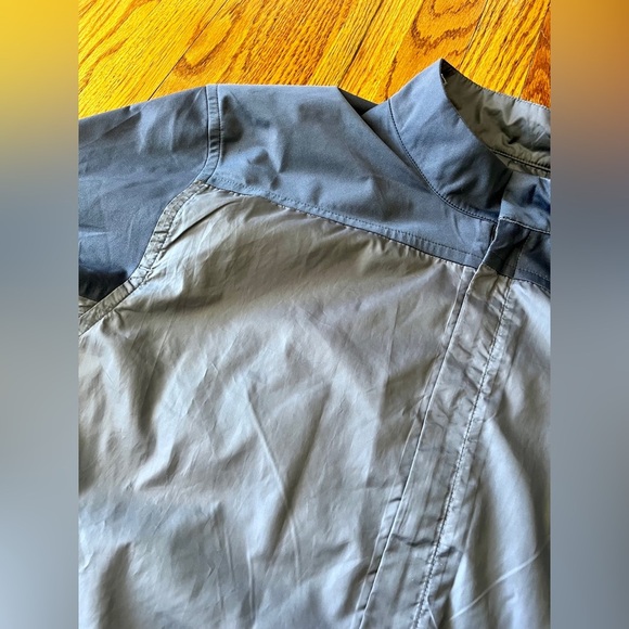 Nike Shield Size Large Windbreaker Jacket - Blue - Picture 3 of 14